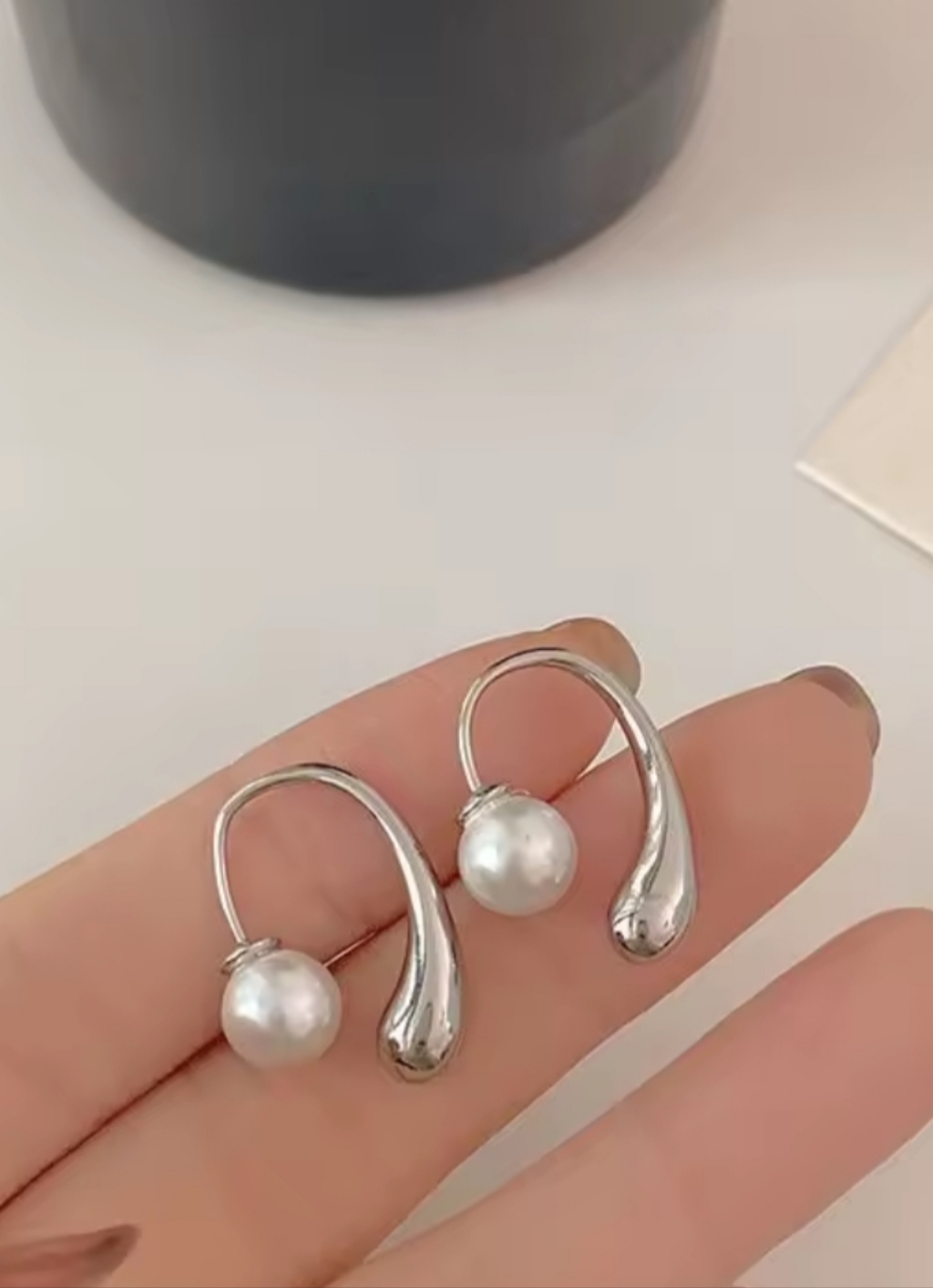 18 Kt Gold Over Titanium Pearl Earrings